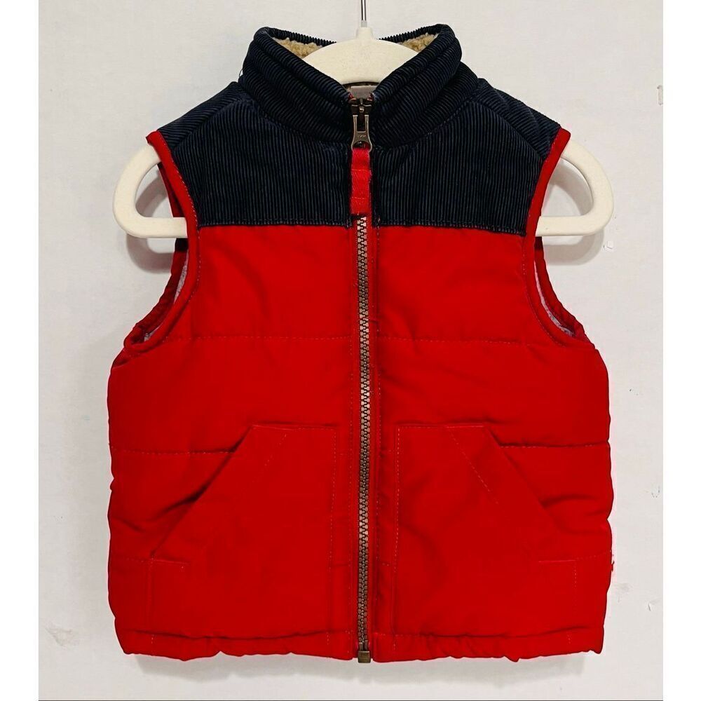 Carter’s Red Puffer Vest   Boys Size 18 Months